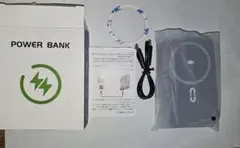 マグネット式&ケーブル付きモバイルバッテリー