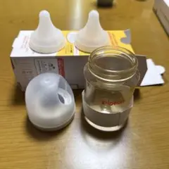 中古使用済みPigeon 哺乳瓶 プラスチック製 160ml乳首Sサイズ2個付き