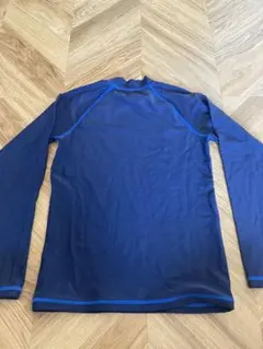 Nike ネイビー 長袖ラッシュガード 150