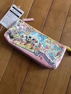 ディズニー筆箱 ポーチ　カラフルデザイン