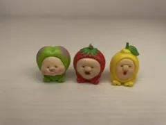 こびとづかん イチゴクレナイ スモモノウチ レモンスマシ バスボム バスボールのサムネイル