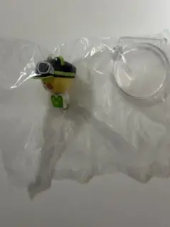 カラフルピーチ　カプセルトイ