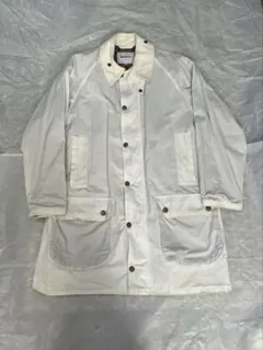 バブアー　アーバンリサーチ別注ホワイトコート