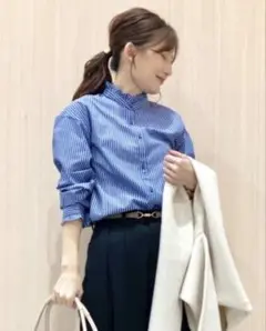 新品タグ付き GU フリルスタンドカラーシャツ L