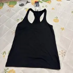 Reebok ブラック タンクトップ Mサイズ