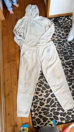 GAP ベージュ スウェットセット XL