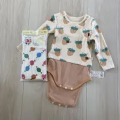 moimoln トリーロンパース　 UNIQLO ロンパース　セットのサムネイル