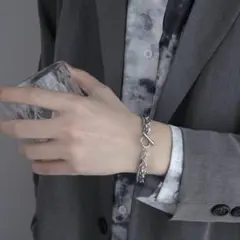 【限定】ブレスレット　シルバー　チタン　ヒップホップ　OTバックル　二連　メンズ
