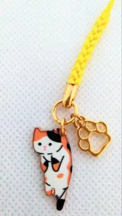 【1109 - 7】摘ままれにゃんこのキーホルダー／ペンダント 2025年最新】つままれた猫の人気アイテム - メルカリ 【1109 - 1】摘ま