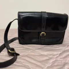 オールドグッチレザーショルダーバッグ　黒　GUCCIのサムネイル