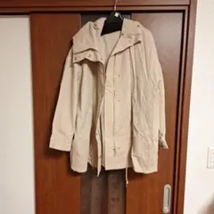 AZUL フード付きベージュジャケット Mサイズ