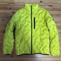蛍光イエロー ダウンジャケット