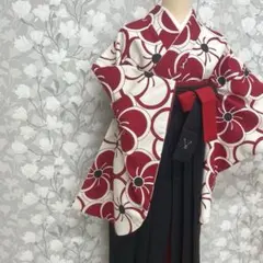 問着 しつけ糸付き未使用 袷のきもの 裾ぼかし 可愛い枝花模様 正絹