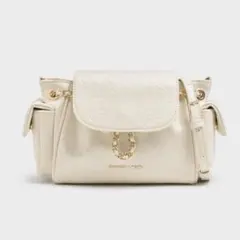 〈新品〉CHARLES&KEITH Duo 2wayフロントフラップバックパック