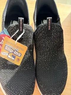 SKECHERS ブラック スリップオン スニーカー