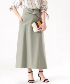 新品❤️TIARA リボン付スカート　ティアラ