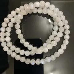 ネックレスやブレスレットに！ホワイトムーンストーン連材約6㎜　②