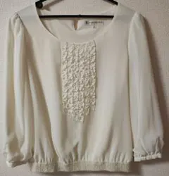 KUMIKYOKU アイボリー ブラウス