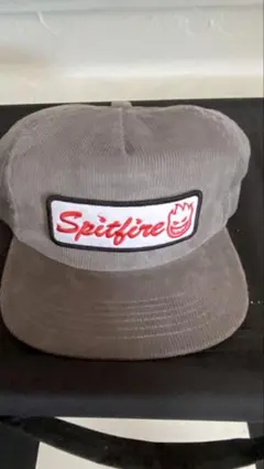Spitfire コーデュロイ ベースボールキャップ グレーのサムネイル