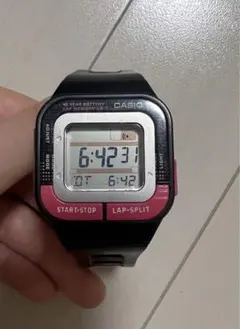 CASIO W-705 デジタル腕時計 ブラック/ピンク