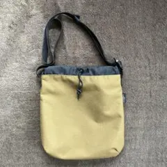 ARTS & CRAFTS ショルダーバッグ コヨーテのサムネイル