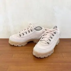 美品　ナイキ　ラハール　23.5センチ　ピンク　スエード 755