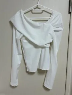 SHEIN Dazy オフショルダー ホワイト長袖