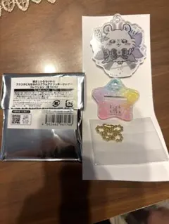超まじかるちいかわ　アクスタにもなるホログラムアクリルキーホルダー　モモンガ