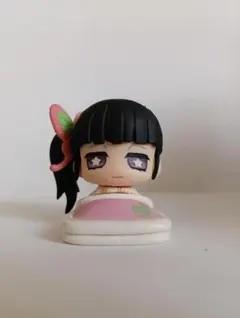 鬼滅の刃　栗花落カナヲ　おねむたんフィギュア