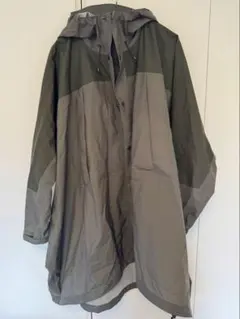 【美品】ノースフェイス　レインポンチョ　グリーン　Mサイズ　収納袋付き