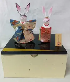 龍虎作　うさぎ立雛　兎の親王飾り　ひな祭り　ちりめん　箱入り　お雛様　コンパクト