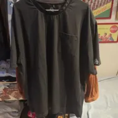 ブラック クルーネック Tシャツ Lサイズ ATHLETA