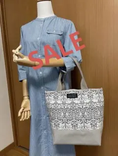❤️SALE❤️ ハンドメイドバック❤️ウィリアムモリス　フレアラビット柄❤️LLサイズのサムネイル