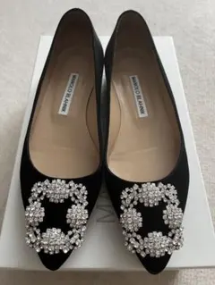 MANOLO BLAHNIK ハンギシ フラットシューズ ブラック　35のサムネイル