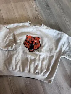 ホワイトグレー 虎刺繍 スウェットカットソー PUBLUX