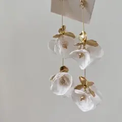 ホワイト フラワー シフォン ブライダル 結婚式 花 披露宴 ピアス イヤリング