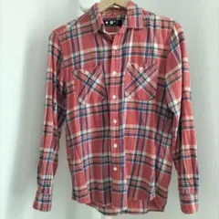 ナノユニバース　美品　赤　クラシックチェック　長袖　シャツ　綿　Sサイズ