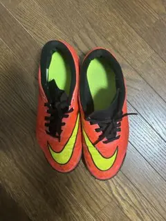 かにぴんく様専用 マーキュリアル X フィナーレ II TF フットサル