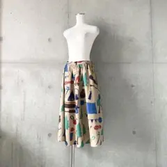 美品ネネットNenetキャンプ柄フレアスカート個性派総柄アウトドアモチーフのサムネイル