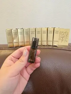 シャネル サブリマージュ レクストレ ドゥユイル トリートメント美容液3ml*9