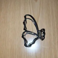 ヘアクリップ　蝶