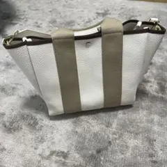 LARUTA Unbillion ショルダーバッグ　トートバッグのサムネイル