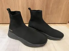ReZARD ブラックソールニットブーツのサムネイル
