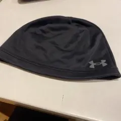 アンダーアーマー　ビーニー　黒
