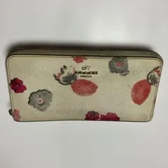 COACHコーチ 長財布花柄フローラルプリントラウンドファスナーホワイト×ピンク
