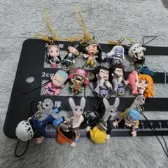 ワンピース フィギュアストラップ 14体セット　ガチャ　くら寿司　ビッくらポン