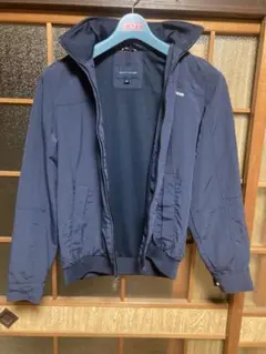 TOMMY HILFIGER ネイビー ナイロンジャケットのサムネイル