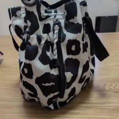 Java ショルダーバッグ　レディース