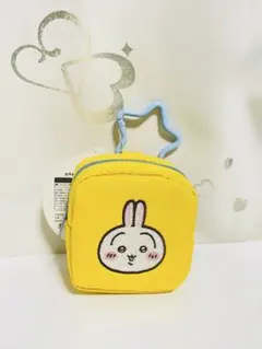 うさぎ　カラナビ付きスクエアミニポーチ