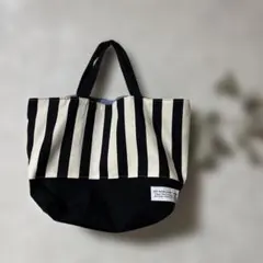 테두리 무늬 미니 핸드백, 와이드 거셋 백, 유치원 입학금